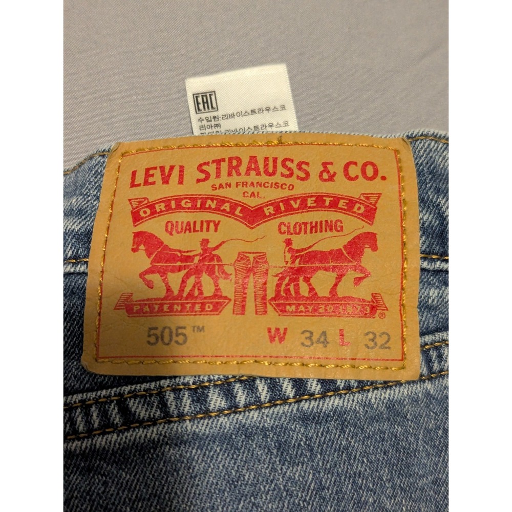Levis 505 Regular Fit Mens Jeans 34x32 Medium Wash Blue Denim Straight Leg